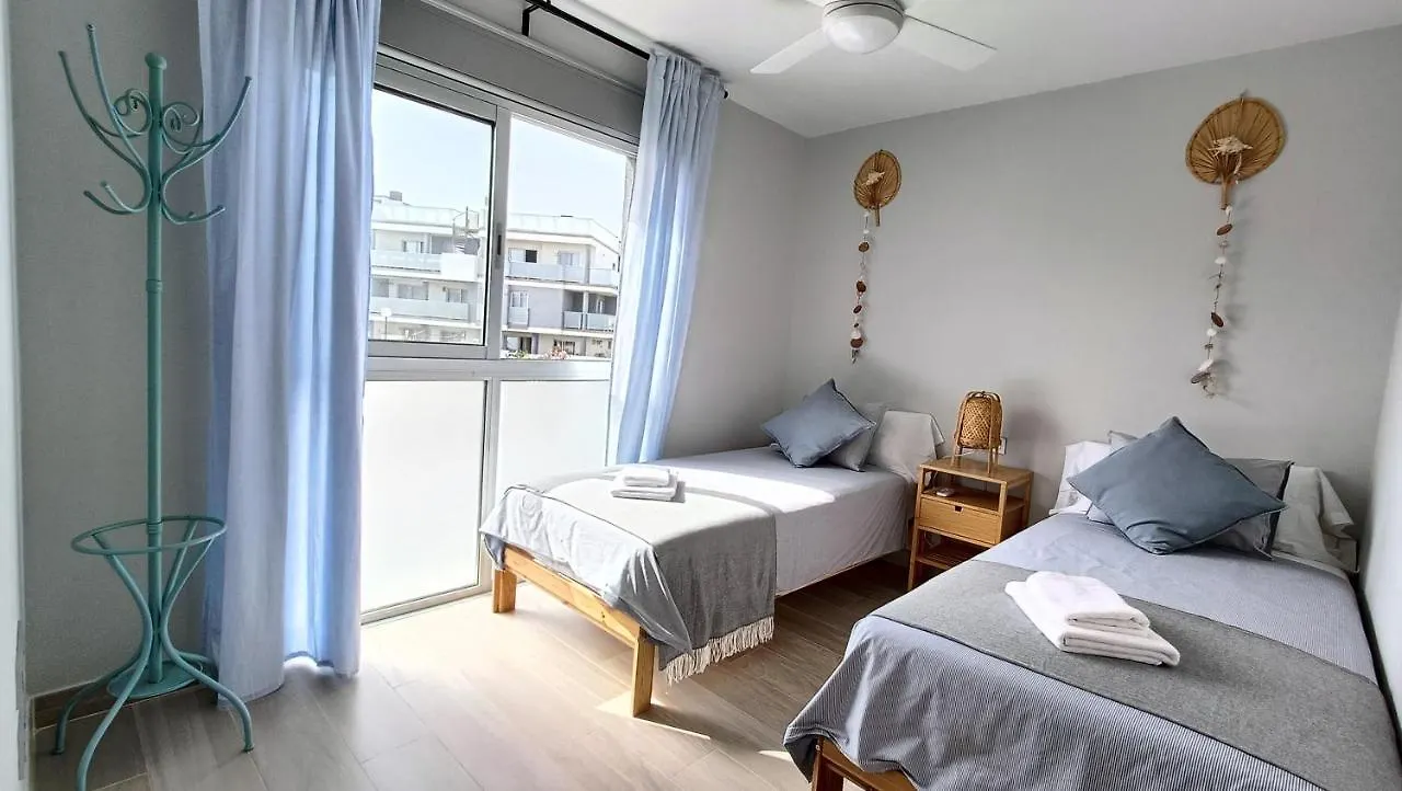 Amplio Y Comodo Apartamento. Granadilla De Abona